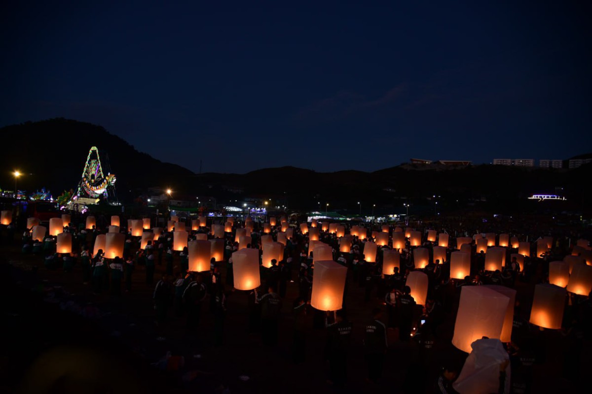 Taunggyi Tazaungdaing hot-air balloon festival kicks off